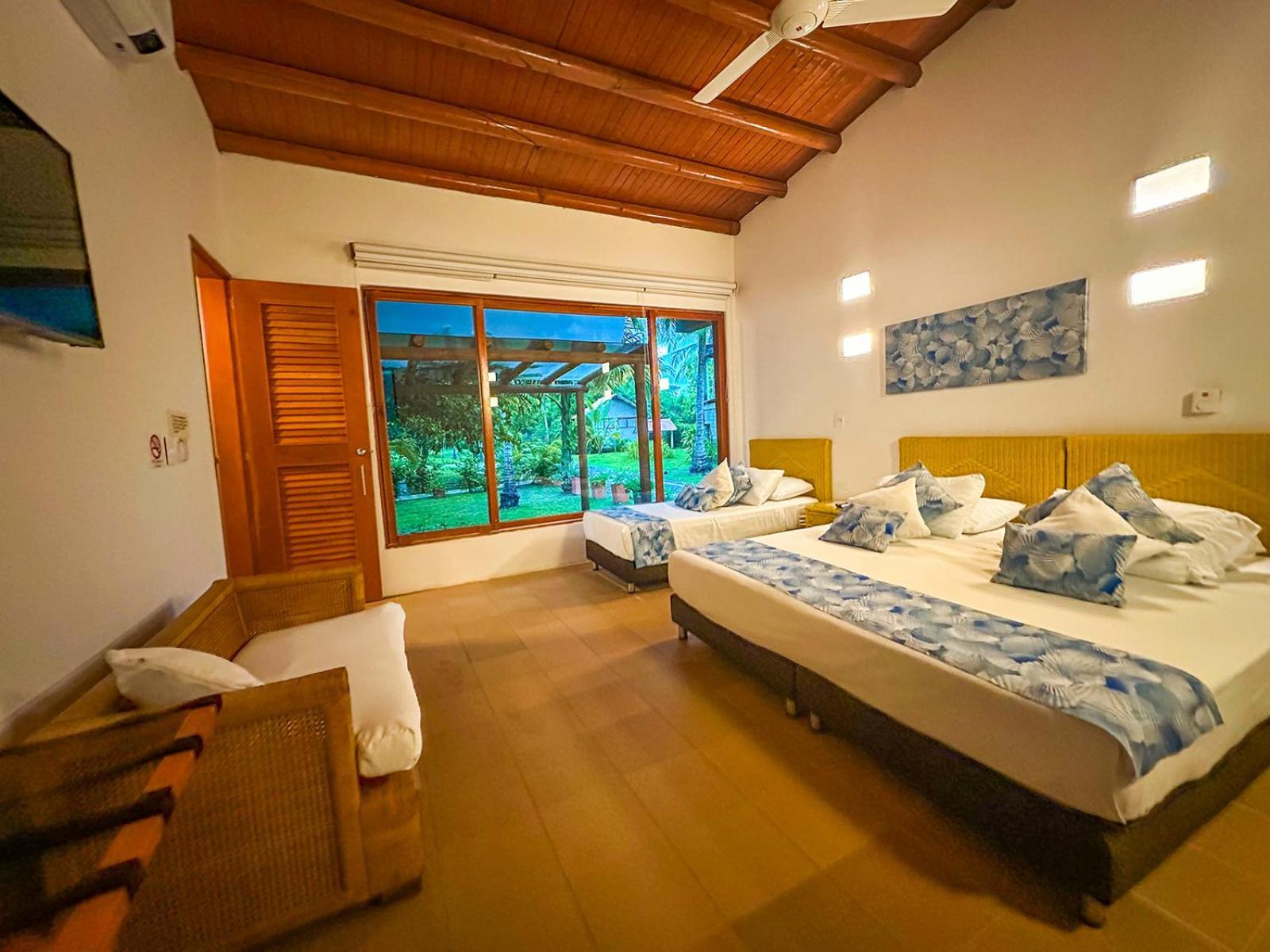 Hotel Chiniu Паломино Экстерьер фото